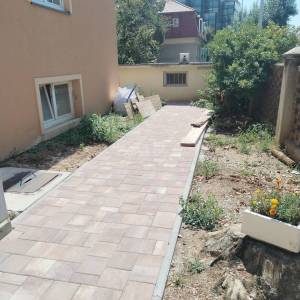 Najam, Vončinina ulica, poslovni prostor  62m2 u suterenu, parking 