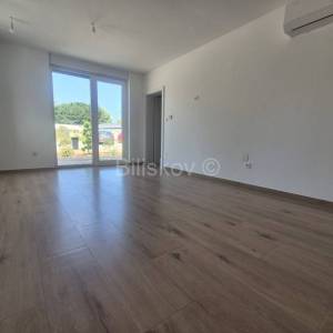 Najam, Žitnjak, novogradnja trosoban stan 53m2, parking, vrt