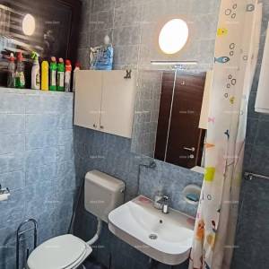 NAMJEŠTEN STAN S BALKONOM BLIZU MORA – PAVIĆINI, DUGA UVALA