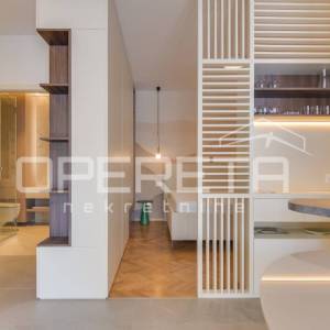 Nazorova, luksuzan stan s privatnom terasom, najam 50m2