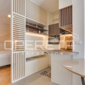 Nazorova, luksuzan stan s privatnom terasom, najam 50m2