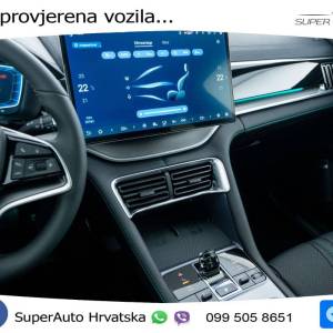 NOVO BYD Seal U DM-i 1.5L Aut. Boost 218 KS, ACC+360+GR SJED+PANO+HEAD+VIRT