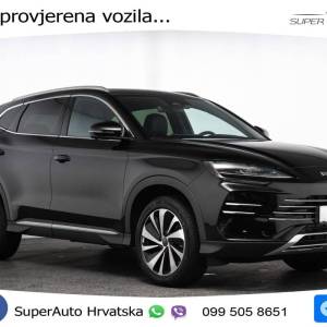 NOVO BYD Seal U DM-i 1.5L AWD Aut. Design 324 KS, ACC+360+GR SJED+PANO+HEAD+VIRT