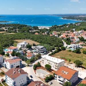 Novo u ponudi! Stan s parkirnim mjestom, na odličnoj lokaciji, Štinjan!