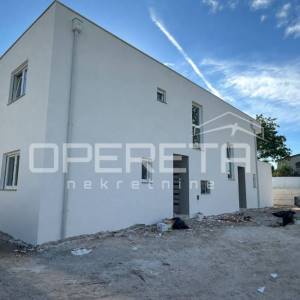 Novogradnja - Moderan penthouse, 110 m², Sabunike, Zadar