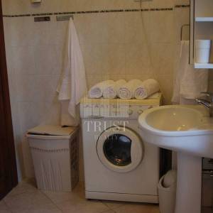 OPATIJA, CENTAR - Stan s okućnicom, 90m2