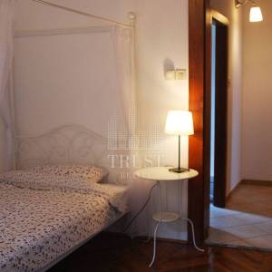 OPATIJA, CENTAR - Stan s okućnicom, 90m2