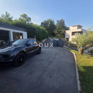 OPATIJA, IČIĆI, POLJANE- prekrasna moderna villa 400m2 s pogledom na more i bazenom + okoliš 1200m2
