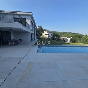 OPATIJA, IČIĆI, POLJANE- prekrasna moderna villa 400m2 s pogledom na more i bazenom + okoliš 1200m2