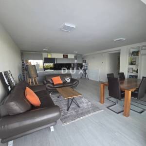 OPATIJA, IČIĆI, POLJANE- prekrasna moderna villa 400m2 s pogledom na more i bazenom + okoliš 1200m2