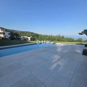 OPATIJA, IČIĆI, POLJANE- prekrasna moderna villa 400m2 s pogledom na more i bazenom + okoliš 1200m2