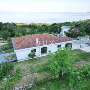 OPATIJA, IČIĆI, POLJANE- prekrasna moderna villa 400m2 s pogledom na more i bazenom + okoliš 1200m2