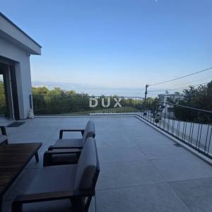 OPATIJA, IČIĆI, POLJANE- prekrasna moderna villa 400m2 s pogledom na more i bazenom + okoliš 1200m2