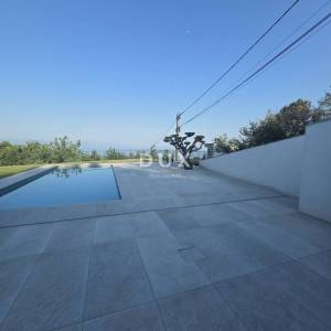 OPATIJA, IČIĆI, POLJANE- prekrasna moderna villa 400m2 s pogledom na more i bazenom + okoliš 1200m2