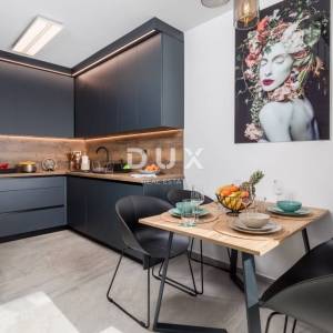 Opatija, Lovran, 72 m2, balkon, terasa, renoviran, namješten