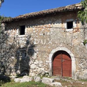 Opatija, Lovran, starina, 4 objekta na 1210 m2, pogled