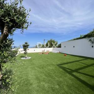 OPATIJA, SV. JELENA - villa 250m2 s panoramskim pogledom na more i bazenom + uređena okućnica 1200m2