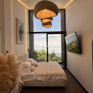 OPATIJA, SV. JELENA - villa 250m2 s panoramskim pogledom na more i bazenom + uređena okućnica 1200m2
