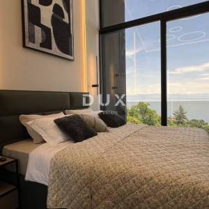 OPATIJA, SV. JELENA - villa 250m2 s panoramskim pogledom na more i bazenom + uređena okućnica 1200m2