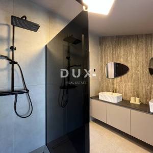 OPATIJA, SV. JELENA - villa 250m2 s panoramskim pogledom na more i bazenom + uređena okućnica 1200m2