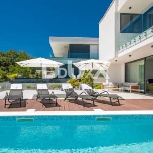 Opatija, Veprinac, vila 309 m², panoramski pogled na more