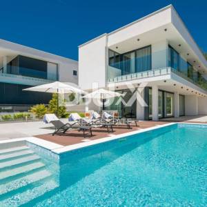 Opatija, Veprinac, vila 309 m², panoramski pogled na more