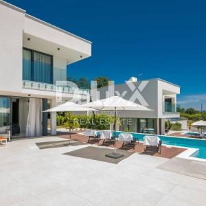 Opatija, Veprinac, vila 309 m², panoramski pogled na more