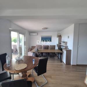 Pašman, Banj, kuća, 250 m2, 3 etaže, 100 m od plaže