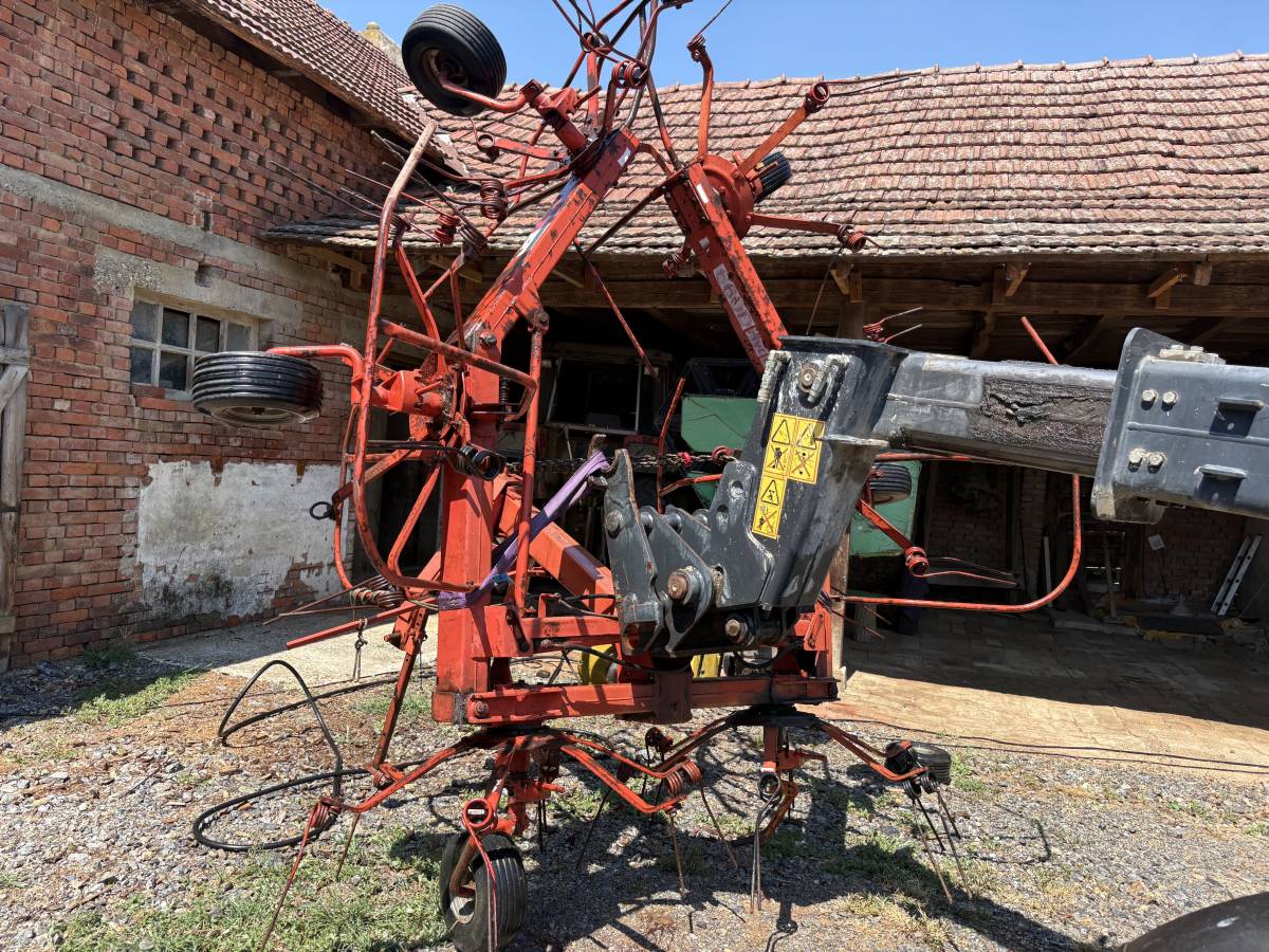 Pauk za sijeno Fella 6m Hydro (okretač)