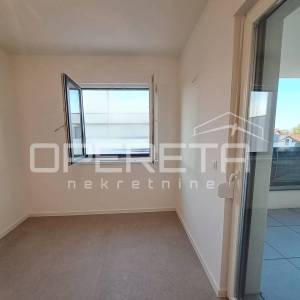 PENTHOUSE 154 m² | 4 SPAVAĆE SOBE | DUPLA GARAŽA | TERASA 40 m² | NOVOGRADNJA | 