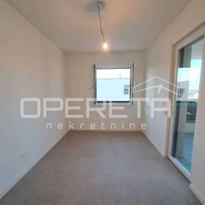 PENTHOUSE 154 m² | 4 SPAVAĆE SOBE | DUPLA GARAŽA | TERASA 40 m² | NOVOGRADNJA | 