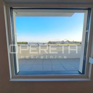 PENTHOUSE 154 m² | 4 SPAVAĆE SOBE | DUPLA GARAŽA | TERASA 40 m² | NOVOGRADNJA | 