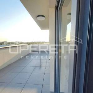 PENTHOUSE 154 m² | 4 SPAVAĆE SOBE | DUPLA GARAŽA | TERASA 40 m² | NOVOGRADNJA | 