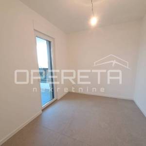 PENTHOUSE 154 m² | 4 SPAVAĆE SOBE | DUPLA GARAŽA | TERASA 40 m² | NOVOGRADNJA | 