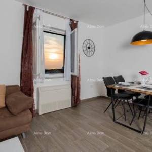 PEROJ – LIJEPO UREĐEN APARTMAN SA ZAJEDNIČKIM BAZENOM