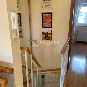 PETRČANE – Dvoetažni apartman s dodatnom jedinicom, jacuzzijem i uređenim vrtom od 176 m²!