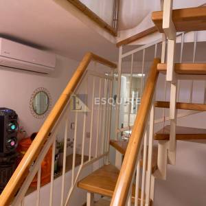 PETRČANE – Dvoetažni apartman s dodatnom jedinicom, jacuzzijem i uređenim vrtom od 176 m²!