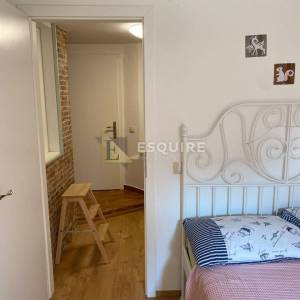 PETRČANE – Dvoetažni apartman s dodatnom jedinicom, jacuzzijem i uređenim vrtom od 176 m²!