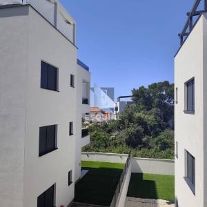 PETRČANE - Dvosoban stan za dugoročan najam od 1.10.  - 45m2