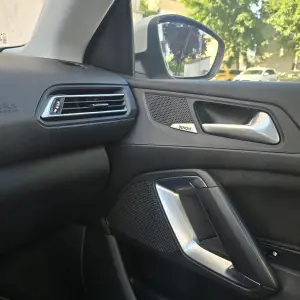 Peugeot 308 1.6 BlueHDi 120 KS – Allure, 2016. godište