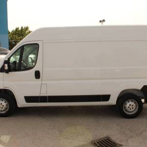 Peugeot Boxer 2.2 HDi L2H2 *3 SJEDALA*