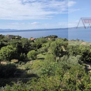 Podgora kompletno uređena kuća 132 m2 trajni pogled na more i otoke!