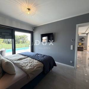 Poreč, Kosinožići, četverosobna vila, 510 m2, s bazenom