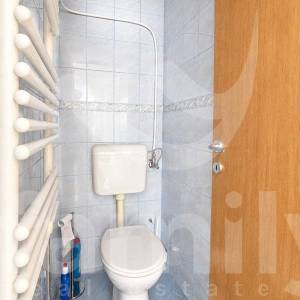 POSLOVNI PROSTOR 58m2 ZA NAJAM