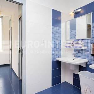 Poslovni prostor: Split, uredski 41 m² - bez provizije!