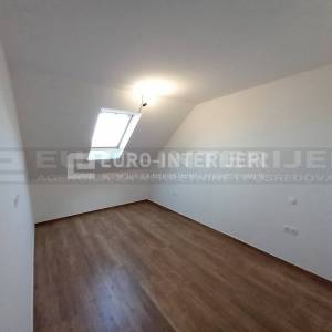 Požega, novouređen četverosoban stan 83 m², blizina centra