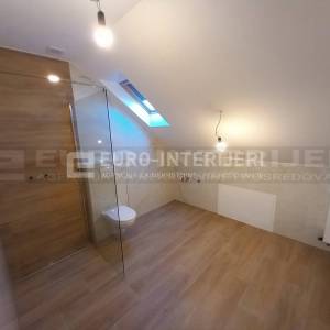 Požega, novouređen četverosoban stan 83 m², blizina centra
