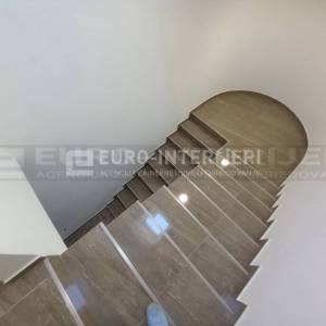 Požega, novouređen četverosoban stan 83 m², blizina centra