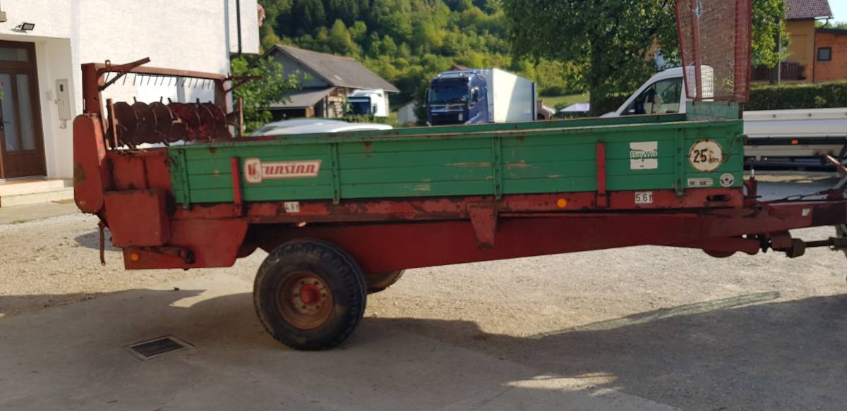 Prikolica za gnoj UNSINN 5.6 t