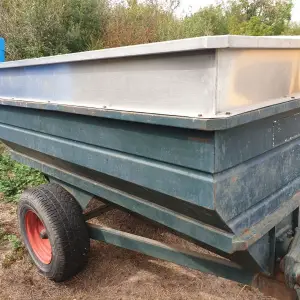prikolica za grožđe 3000lt